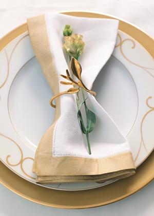 災害時に便利な緊急メールシステムを提供